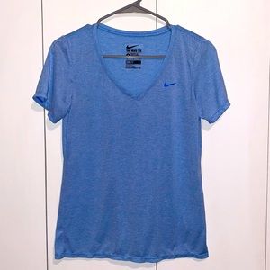NIKE Legend 2.0 Dri Fit Women's V Neck Light Blue/White Stripe Tee Size M